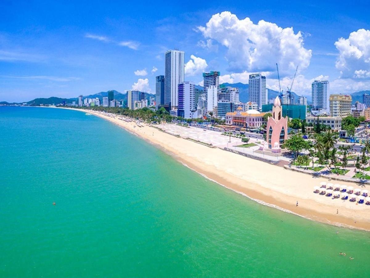 Arise Seaside Hotel Nha Trang Exteriör bild